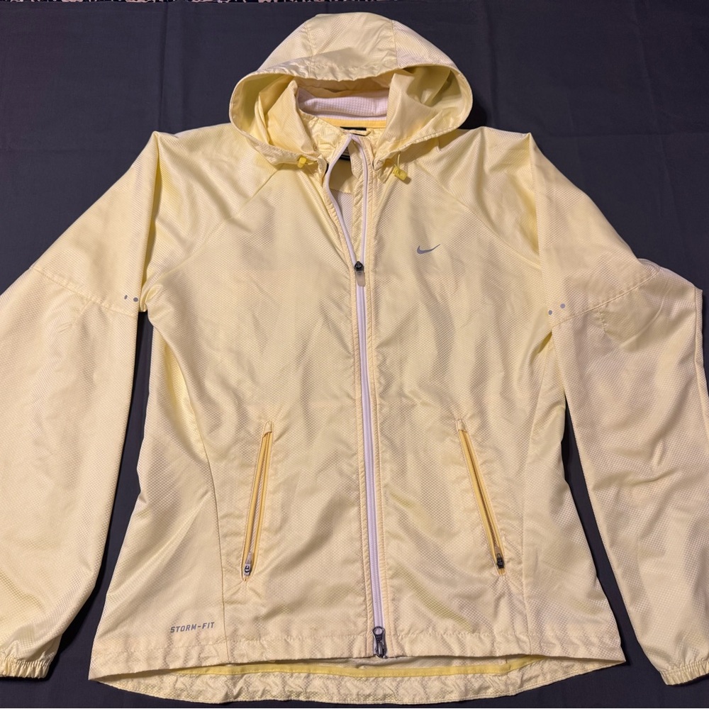 Nike Storm-Fit Full Zip Windbreaker Rain Jacket Women's Size Medium Yellow